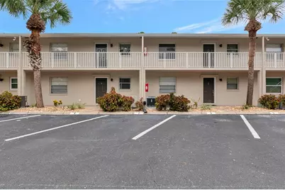 966 La Costa Circle #5, Sarasota, FL 34237 - Photo 2