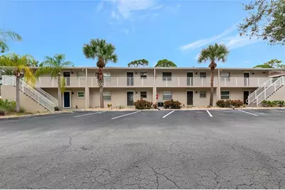 966 La Costa Circle #5, Sarasota, FL 34237 - Photo 4
