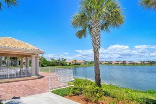 1400 Burgos Dr, Sarasota, FL 34238 - Photo 36