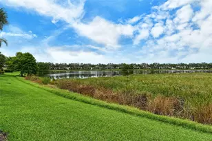1400 Burgos Dr, Sarasota, FL 34238 - Photo 30
