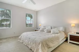 1400 Burgos Dr, Sarasota, FL 34238 - Photo 14