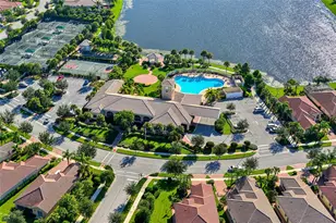 1400 Burgos Dr, Sarasota, FL 34238 - Photo 44