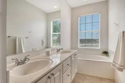 1400 Burgos Drive, Sarasota, FL 34238 - Photo 18