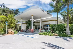 7105 Gulf of Mexico Dr, Longboat Key, FL 34228 - Photo 58