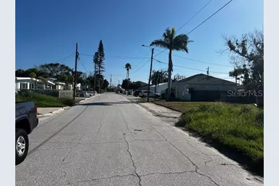 197 148th Avenue E, Madeira Beach, FL 33708 - Photo 2