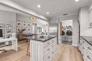 7845 Pine Trace Dr, Sarasota, FL 34243 - Photo 14