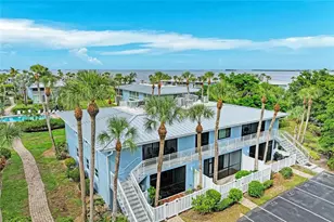 600 Manatee Ave, Holmes Beach, FL 34217 - Photo 1