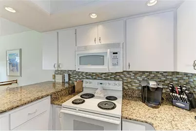 600 Manatee Avenue #226, Holmes Beach, FL 34217 - Photo 16