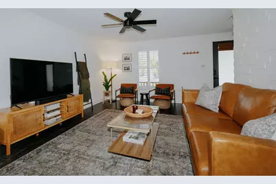 2472 Temple Street, Sarasota, FL 34239 - Photo 4