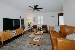 2472 Temple St, Sarasota, FL 34239 - Photo 4