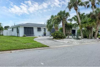 527 Bellaire Drive, Venice, FL 34293 - Photo 32