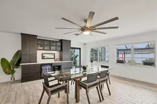 527 Bellaire Dr, Venice, FL 34293 - Photo 10