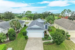 5234 Aqua Breeze Dr, Bradenton, FL 34208 - Photo 1