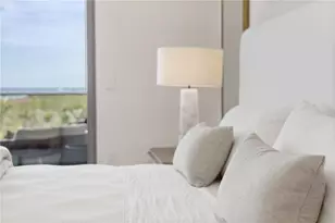 1581 Gulf of Mexico Dr, Longboat Key, FL 34228 - Photo 18