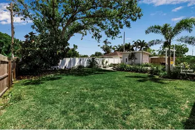 1507 32nd Street W, Bradenton, FL 34205 - Photo 10