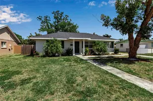 1507 32nd St W, Bradenton, FL 34205 - Photo 4