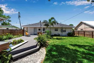 1507 32nd St W, Bradenton, FL 34205 - Photo 8