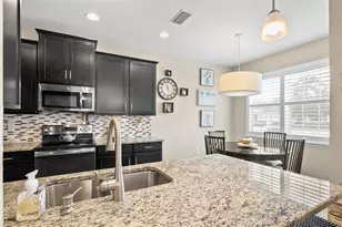 8423 Karpeal Dr, Sarasota, FL 34238 - Photo 6