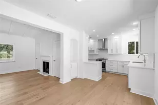 860 Snell Isle Blvd NE, Saint Petersburg, FL 33704 - Photo 16