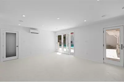 860 Snell Isle Boulevard NE, Saint Petersburg, FL 33704 - Photo 48