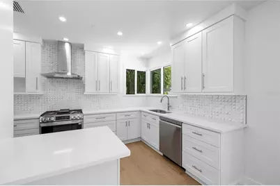 860 Snell Isle Boulevard NE, Saint Petersburg, FL 33704 - Photo 20