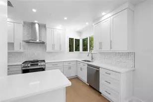 860 Snell Isle Blvd NE, Saint Petersburg, FL 33704 - Photo 20