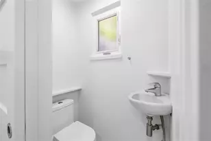 860 Snell Isle Blvd NE, Saint Petersburg, FL 33704 - Photo 24