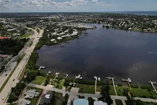 113 Colonia Ln W, Nokomis, FL 34275 - Photo 32