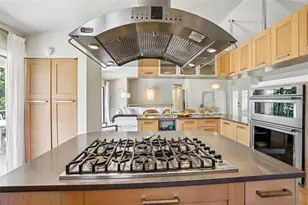 3390 Bayou Sound, Longboat Key, FL 34228 - Photo 22