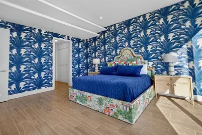 1591 Gulf Of Mexico Drive #216, Longboat Key, FL 34228 - Photo 26