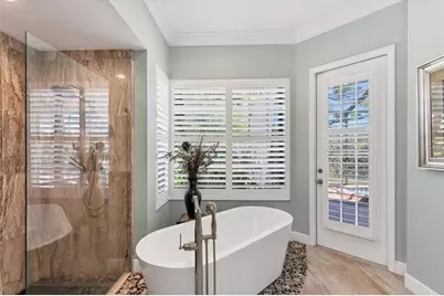 8214 Regents Court, University Park, FL 34201 - Photo 40