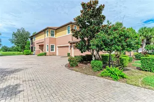 7546 Divot Loop, Lakewood Ranch, FL 34202 - Photo 8