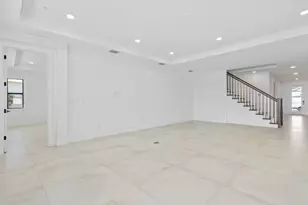 12815 Morning Mist Pl, Venice, FL 34293 - Photo 10