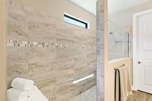 7884 Grande Shores Dr, Sarasota, FL 34240 - Photo 34