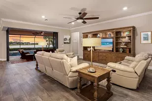 7884 Grande Shores Dr, Sarasota, FL 34240 - Photo 8