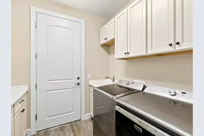 7884 Grande Shores Drive, Sarasota, FL 34240 - Photo 48