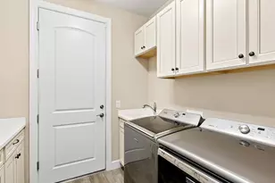 7884 Grande Shores Dr, Sarasota, FL 34240 - Photo 48