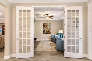 7884 Grande Shores Dr, Sarasota, FL 34240 - Photo 28