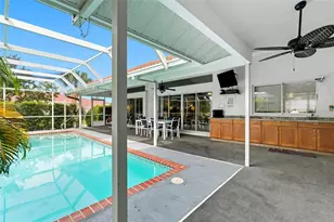 1602 Southbay Dr, Osprey, FL 34229 - Photo 4