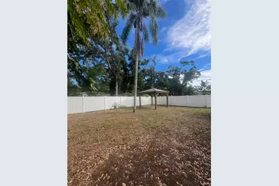 4731 Violet Avenue, Sarasota, FL 34233 - Photo 14
