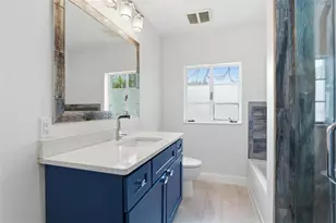 418 Edwards Dr, Sarasota, FL 34243 - Photo 14