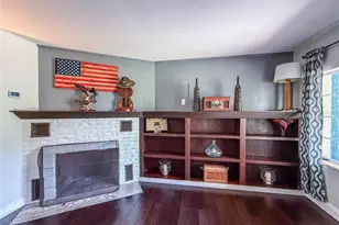 418 Edwards Dr, Sarasota, FL 34243 - Photo 20