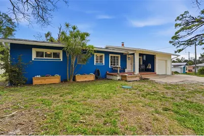 418 Edwards Drive, Sarasota, FL 34243 - Photo 4