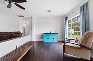 418 Edwards Dr, Sarasota, FL 34243 - Photo 24