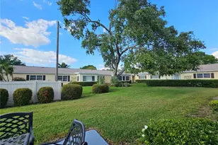 390 301 Blvd W, Bradenton, FL 34205 - Photo 16