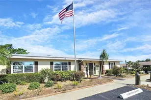 390 301 Blvd W, Bradenton, FL 34205 - Photo 4