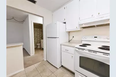 390 301 Boulevard W #5B, Bradenton, FL 34205 - Photo 10
