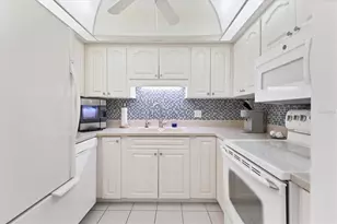 6425 Heritage Ln, Bradenton, FL 34209 - Photo 22