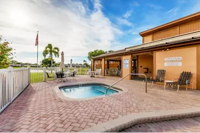 6425 Heritage Lane, Bradenton, FL 34209 - Photo 8