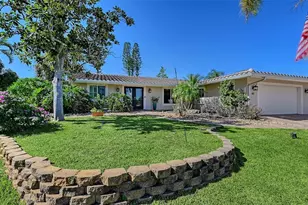 407 Bellini Cir, Nokomis, FL 34275 - Photo 4